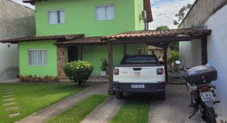 Casa com 2 Suítes e Piscina em Rio do Ouro.