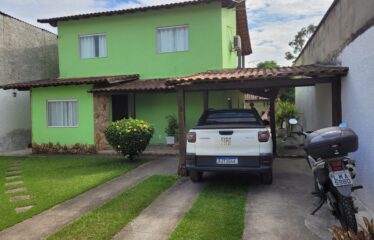 Casa com 2 Suítes e Piscina em Rio do Ouro.