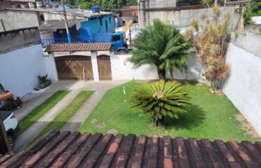 Casa com 2 Suítes e Piscina em Rio do Ouro.