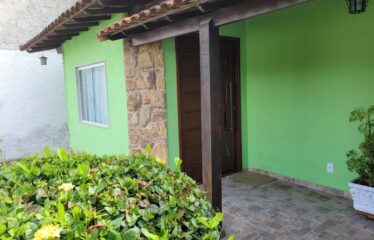 Casa com 2 Suítes e Piscina em Rio do Ouro.