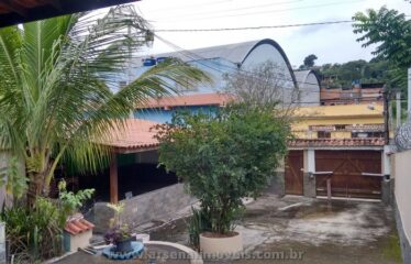 Casa Fora de Condomínio com 3 Quartos no Bairro Arsenal.