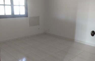 Casa com 3 Quartos no Bairro Arsenal – SG.