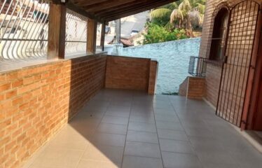 Casa com 3 Quartos no Bairro Arsenal – SG.