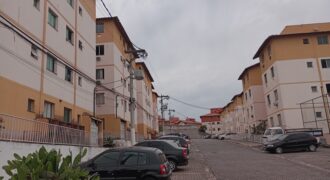 Apartamento com 2 Quartos e Garagem no Cond. Bela Vida no Arsenal.