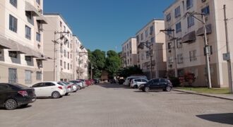 Apartamento com Garagem e 2 Quartos no Bairro Colubandê.