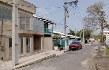 Casa Duplex em Fase Final de Obra no Bairro Arsenal.