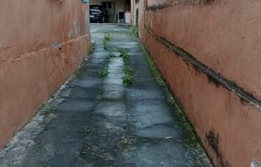 Casa no Bairro Mutondo com 2 Quartos fora de Condomínio.