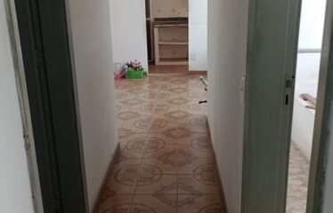 Apartamento em Cond. no Colubandê com 2 Quartos.