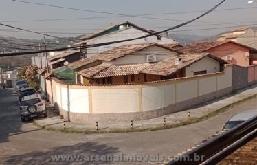 Casa em Condomínio com 3 Quartos no Bairro Arsenal.