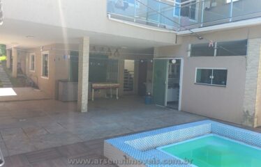Casa com 3 Quartos em Condomínio no Arsenal-SG.
