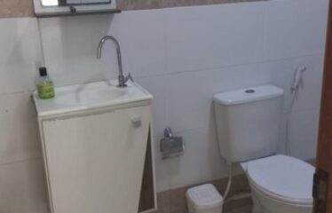 Casa com 3 Quartos em Condomínio no Arsenal-SG.