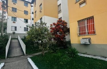 Arsenal Imóveis vende-Apartamento no 1º andar- Condomínio Arsenal Life I, sem vaga.