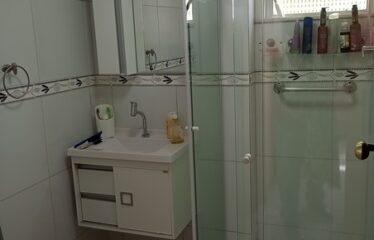 Arsenal Imóveis vende-Oportunidade! Apartamento no 1ºandar no Mutundo com 2 quartos.