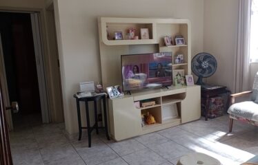 Arsenal Imóveis vende-Oportunidade! Apartamento no 1ºandar no Mutundo com 2 quartos.